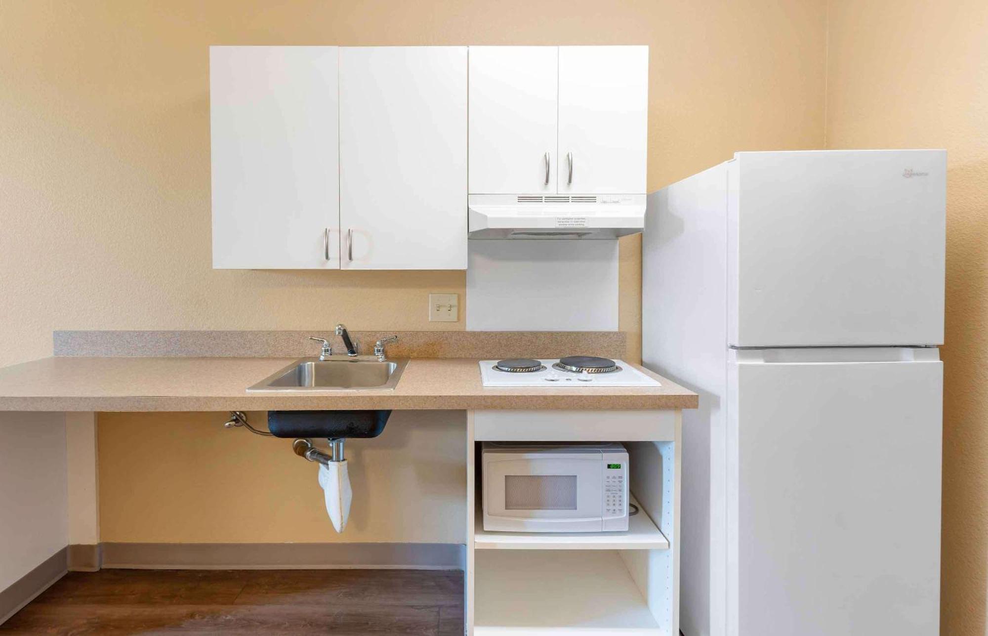 Extended Stay America Suites - Dublin - Hacienda Dr Екстериор снимка